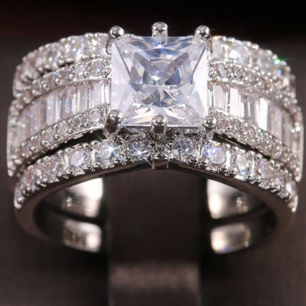 ⭐️NEW 3 PC SET Princess 👑 cut silver Diamond Ring